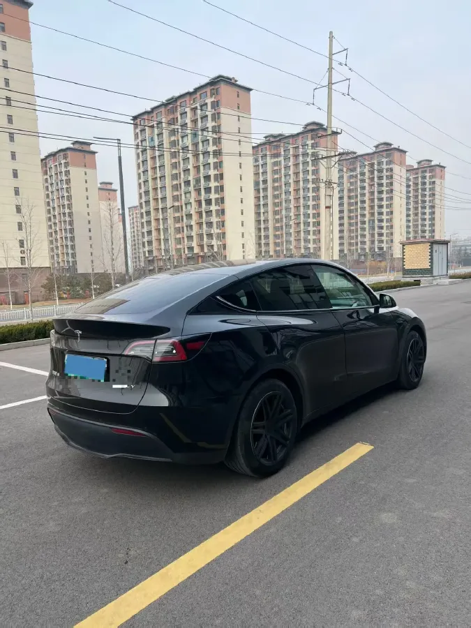 2022 Tesla Model Y BEV 60KWH,autocango,china used car exporter,china ev exporter,chinese used car exporter,chinese used ev exporter