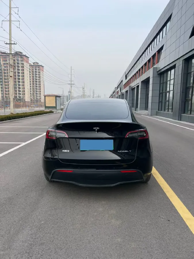 2022 Tesla Model Y BEV 60KWH,autocango,china used car exporter,china ev exporter,chinese used car exporter,chinese used ev exporter