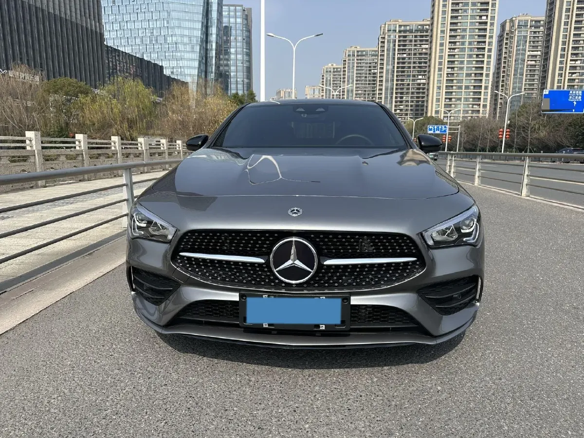 2022 Mercedes-Benz CLA Class 2.0T 224HP L4 7DCT,autocango,china used car exporter,china ev exporter,chinese used car exporter,chinese used ev exporter