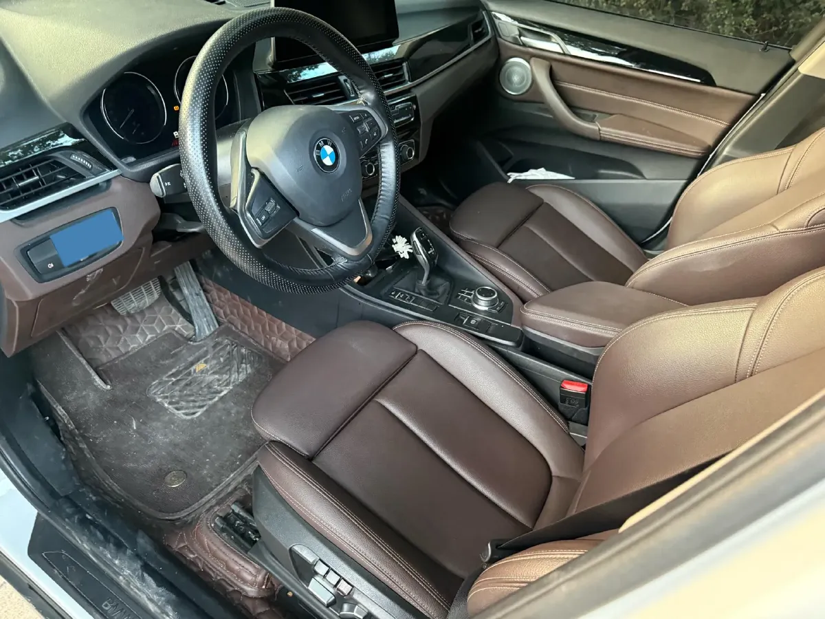 2021 BMW X1 1.5T 140HP L3 7DCT,autocango,china used car exporter,china ev exporter,chinese used car exporter,chinese used ev exporter