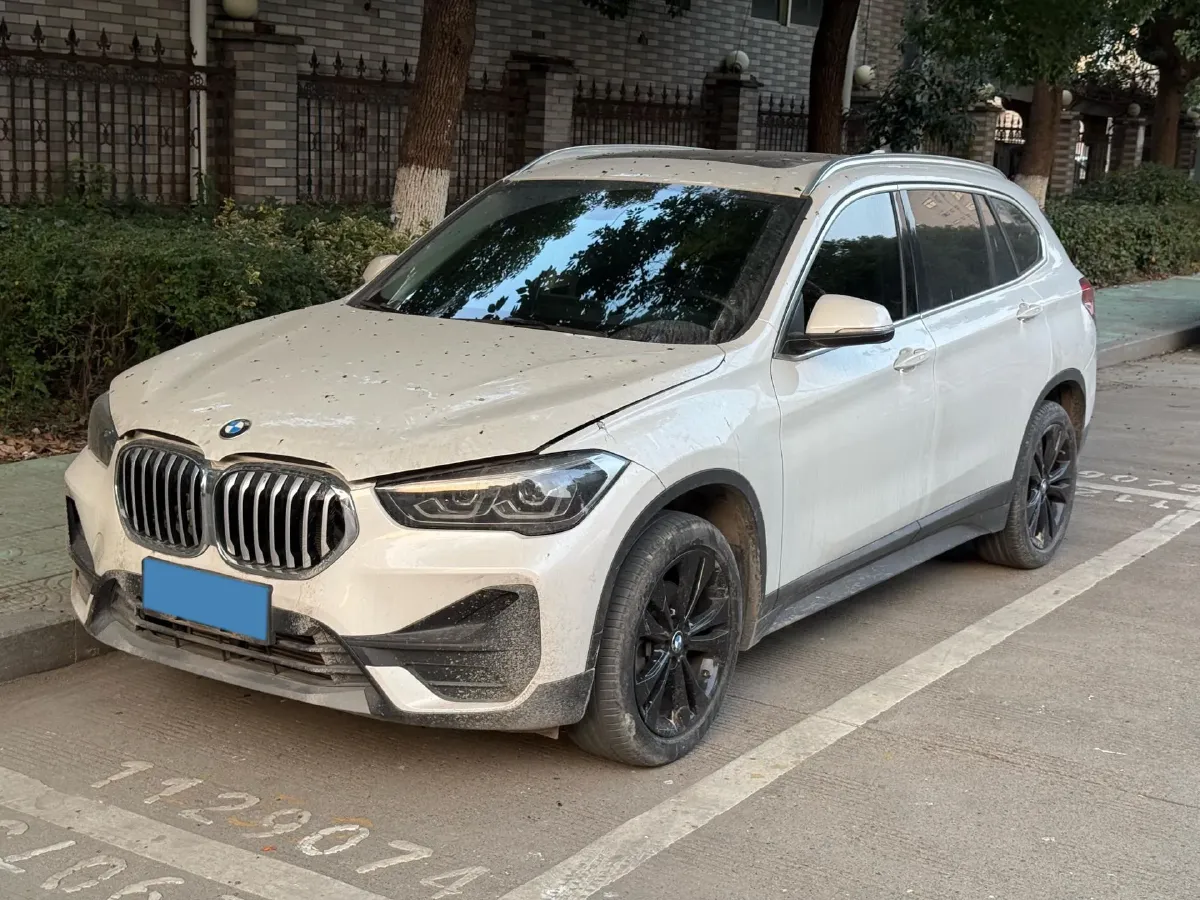 2021 BMW X1 1.5T 140HP L3 7DCT,autocango,china used car exporter,china ev exporter,chinese used car exporter,chinese used ev exporter