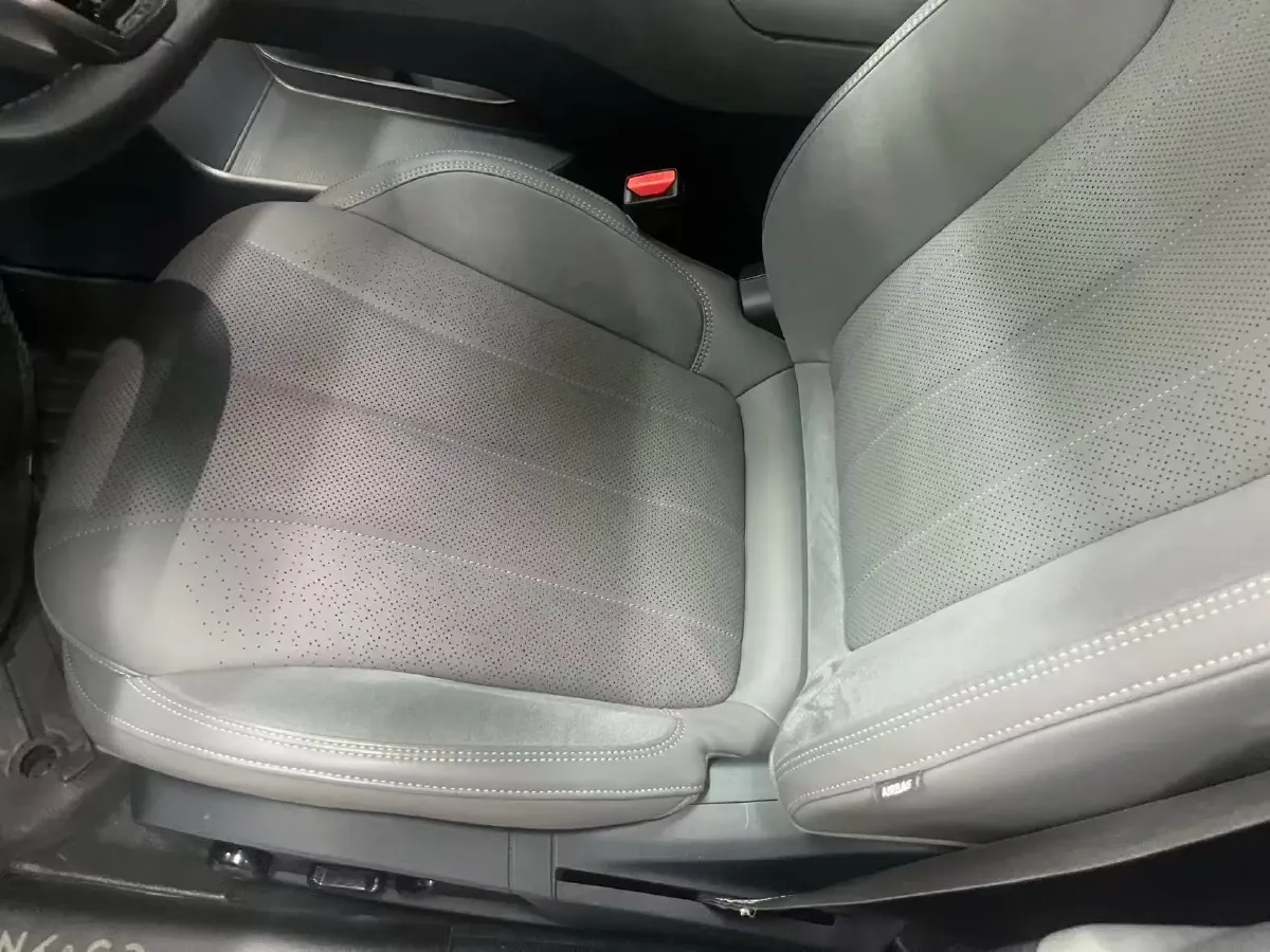 2024 LYNK&CO 01 2.0T 254HP L4 8AT,autocango,china used car exporter,china ev exporter,chinese used car exporter,chinese used ev exporter