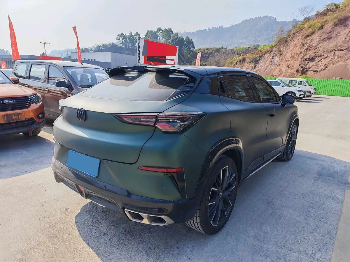 2023 ChangAn UNI-T 1.5T 188HP L4 7DCT,autocango,china used car exporter,china ev exporter,chinese used car exporter,chinese used ev exporter