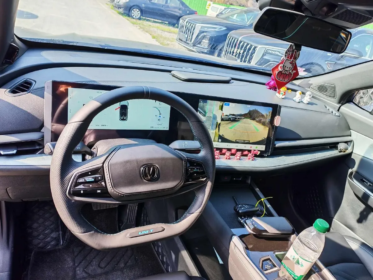 2023 ChangAn UNI-T 1.5T 188HP L4 7DCT,autocango,china used car exporter,china ev exporter,chinese used car exporter,chinese used ev exporter