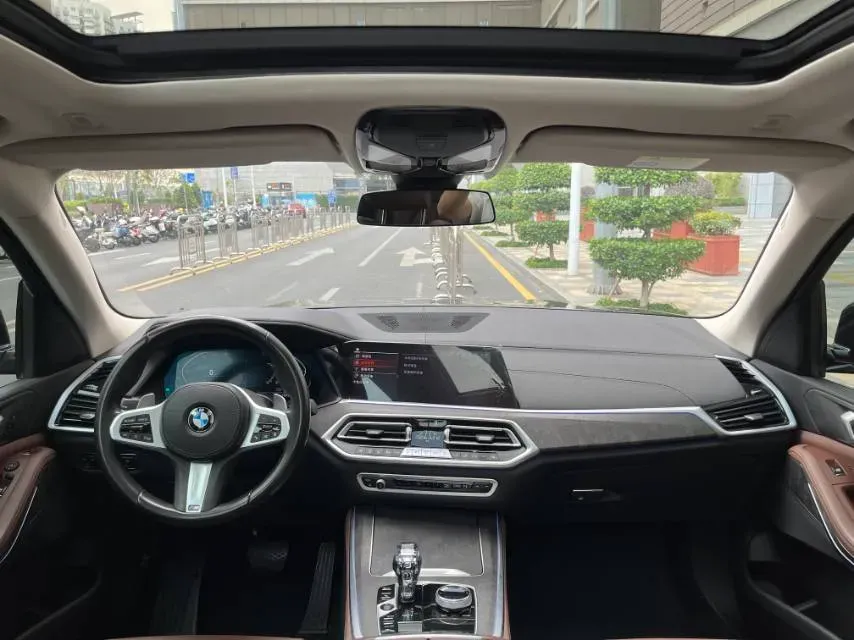2021 BMW X5 2.0T 265HP L4 8AT,autocango,china used car exporter,china ev exporter,chinese used car exporter,chinese used ev exporter