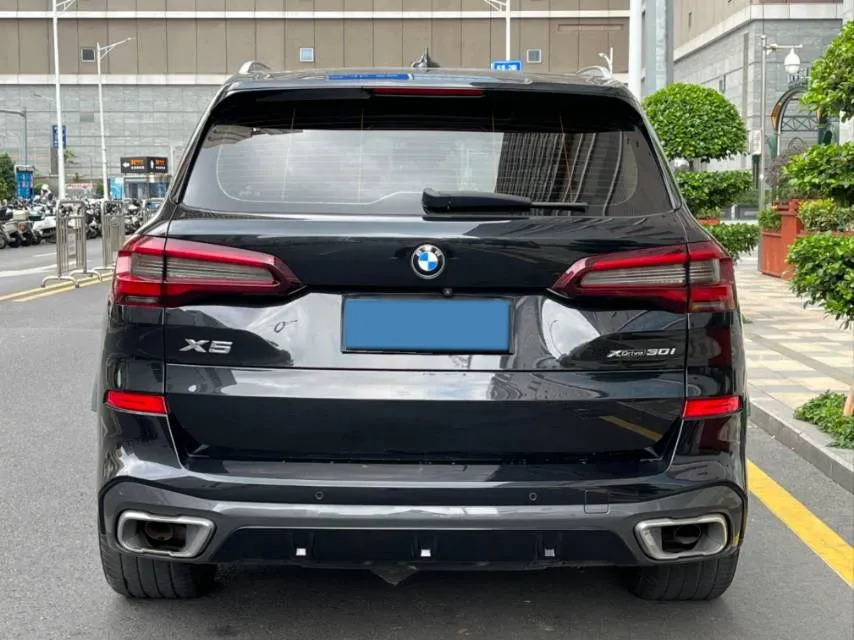 2021 BMW X5 2.0T 265HP L4 8AT,autocango,china used car exporter,china ev exporter,chinese used car exporter,chinese used ev exporter