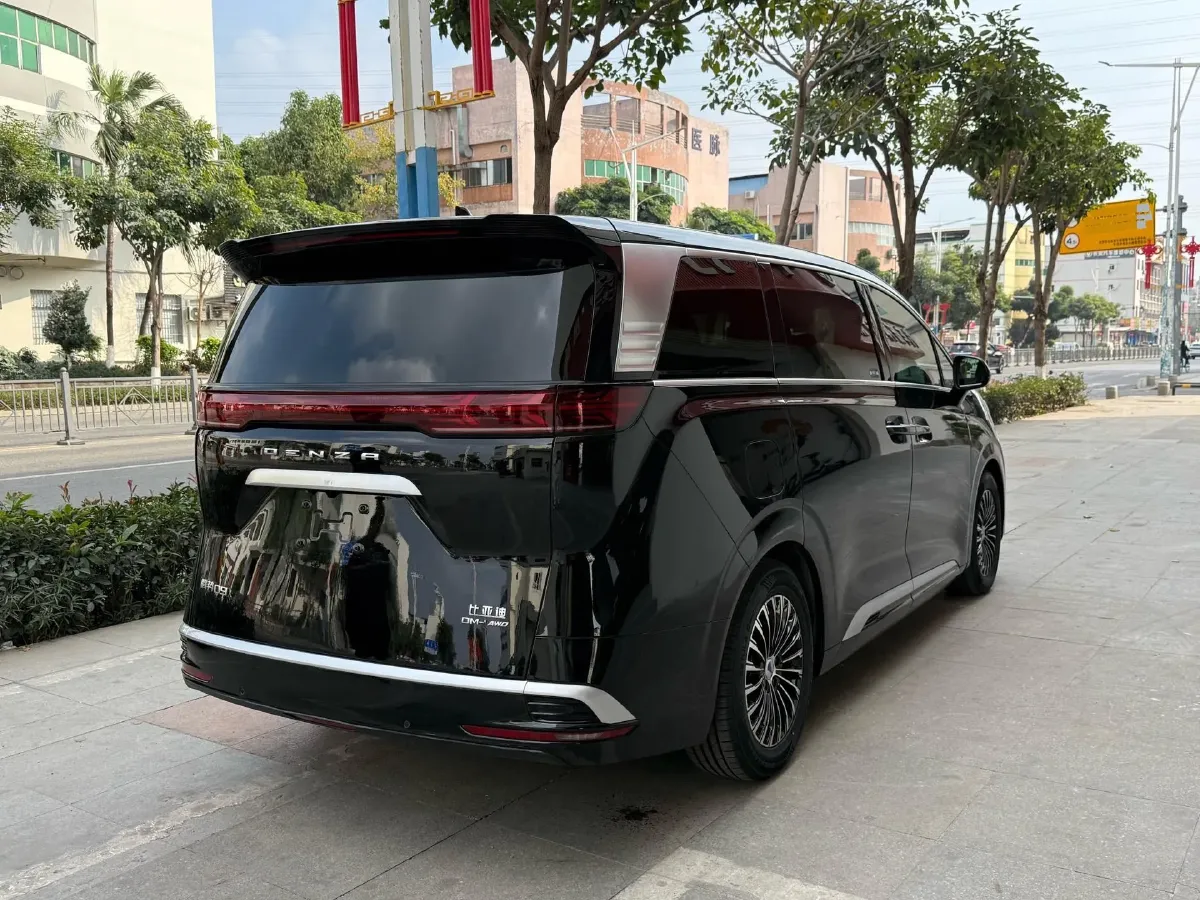 2024 Denza D9 1.5T 139HP L4 E-CVT PHEV 40KWH,autocango,china used car exporter,china ev exporter,chinese used car exporter,chinese used ev exporter