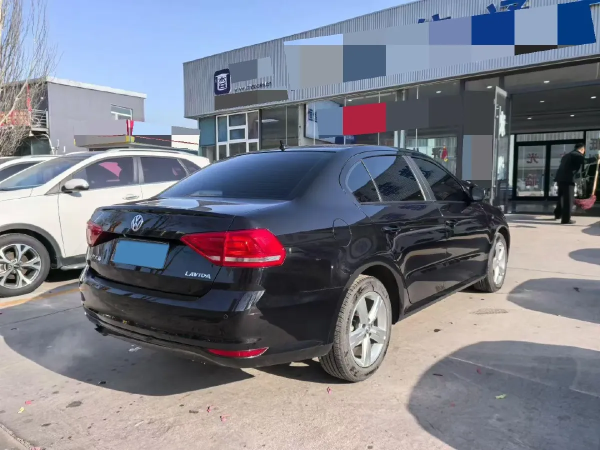 2017 Volkswagen Lavida 1.6L 110HP L4 6AT,autocango,china used car exporter,china ev exporter,chinese used car exporter,chinese used ev exporter