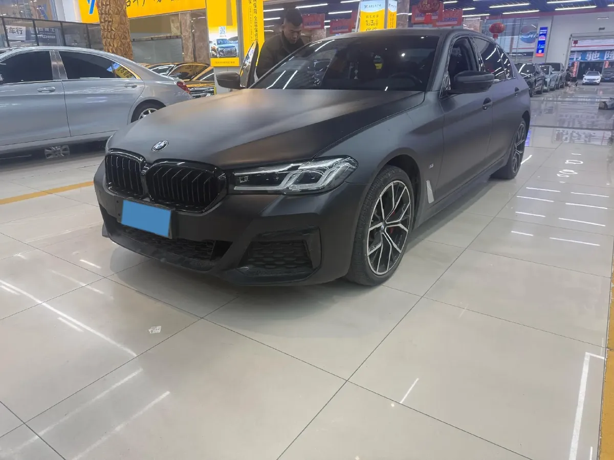 2021 BMW 5 Series 2.0T 252HP L4 8AT,autocango,china used car exporter,china ev exporter,chinese used car exporter,chinese used ev exporter