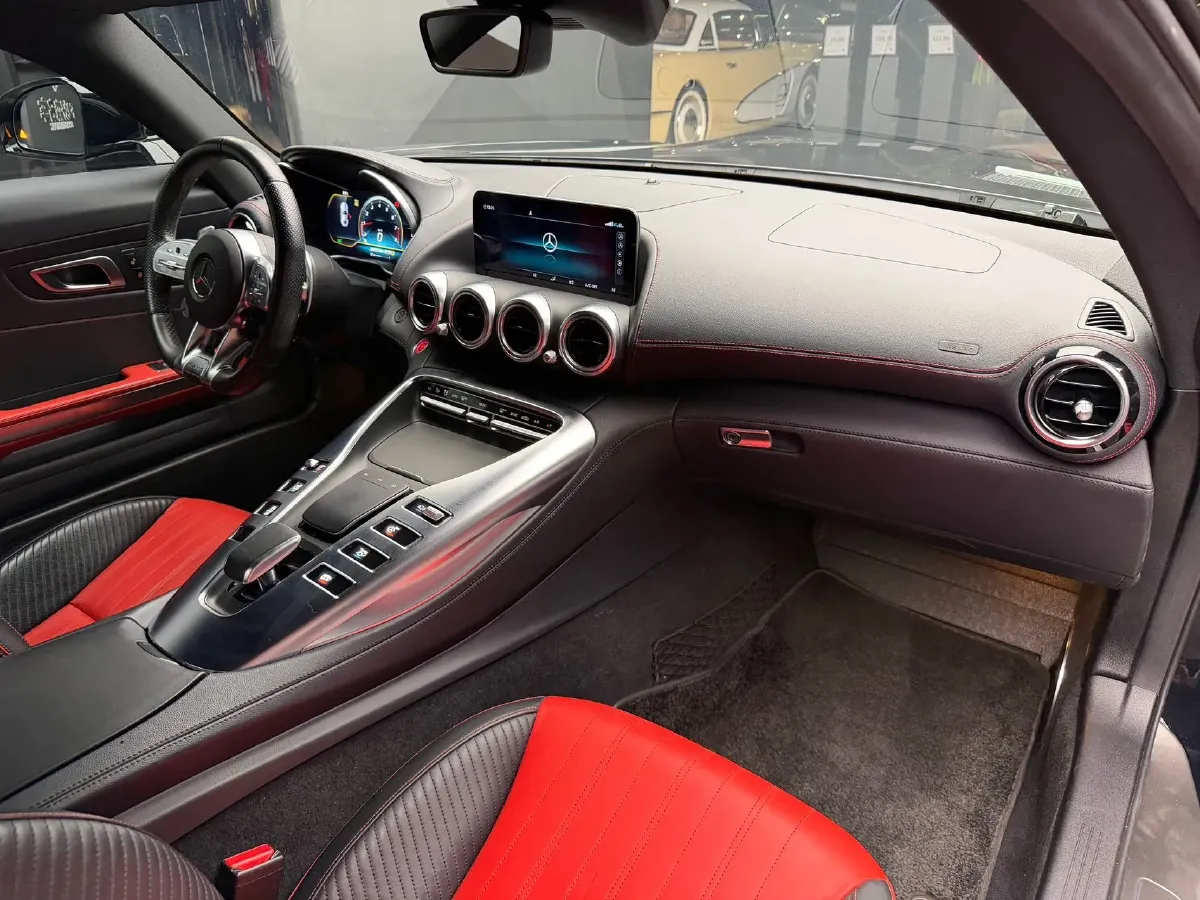 2019 Mercedes-Benz AMG GT 4.0T 476HP V8 7DCT,autocango,china used car exporter,china ev exporter,chinese used car exporter,chinese used ev exporter