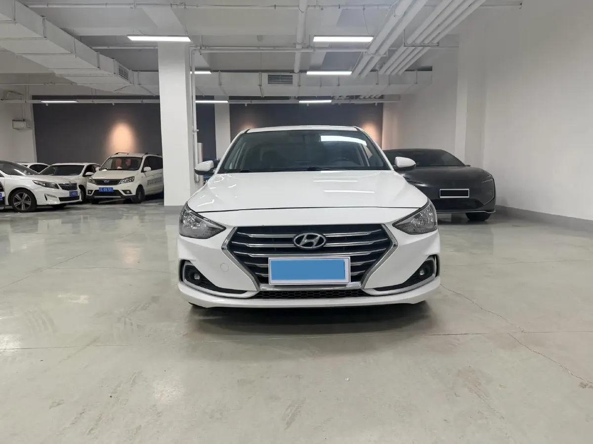 2020 Hyundai Celesta 1.6L 123HP L4 6AT,autocango,china used car exporter,china ev exporter,chinese used car exporter,chinese used ev exporter