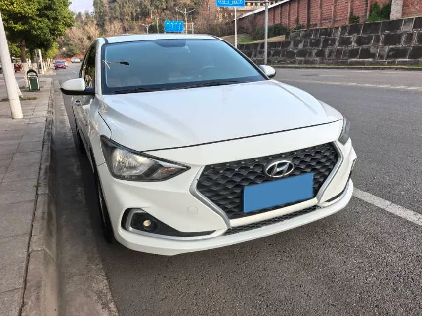 2020 Hyundai Celesta 1.6L 123HP L4 6AT,autocango,china used car exporter,china ev exporter,chinese used car exporter,chinese used ev exporter