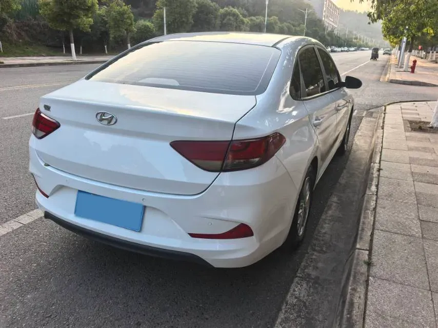 2020 Hyundai Celesta 1.6L 123HP L4 6AT,autocango,china used car exporter,china ev exporter,chinese used car exporter,chinese used ev exporter