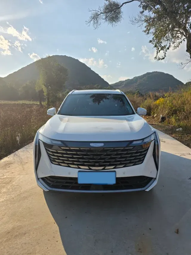 2024 Geely StarRay 1.5T 181HP L4 7DCT,autocango,china used car exporter,china ev exporter,chinese used car exporter,chinese used ev exporter