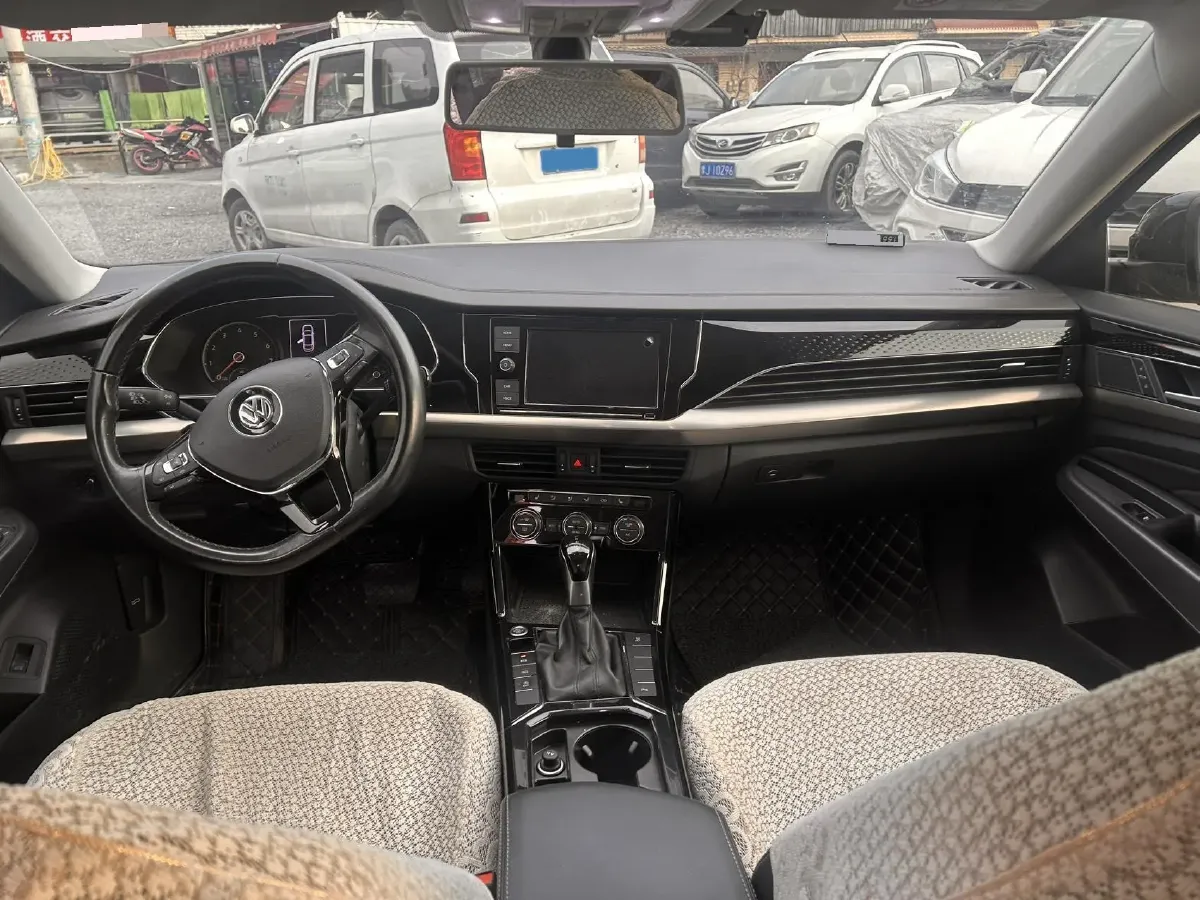 2019 Skoda Kodiak 2.0T 186HP L4 7DCT,autocango,china used car exporter,china ev exporter,chinese used car exporter,chinese used ev exporter