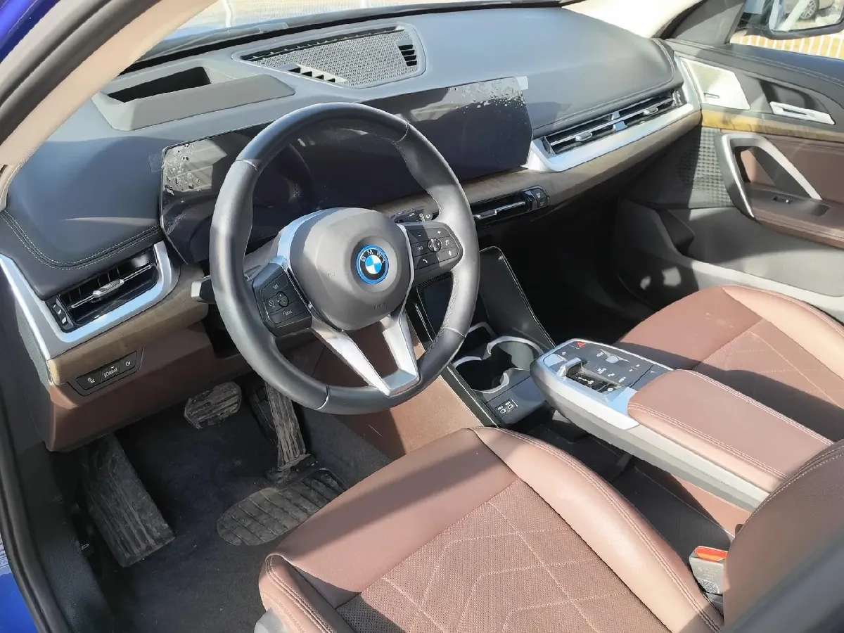 2023 BMW iX1 BEV 66.45KWH,autocango,china used car exporter,china ev exporter,chinese used car exporter,chinese used ev exporter