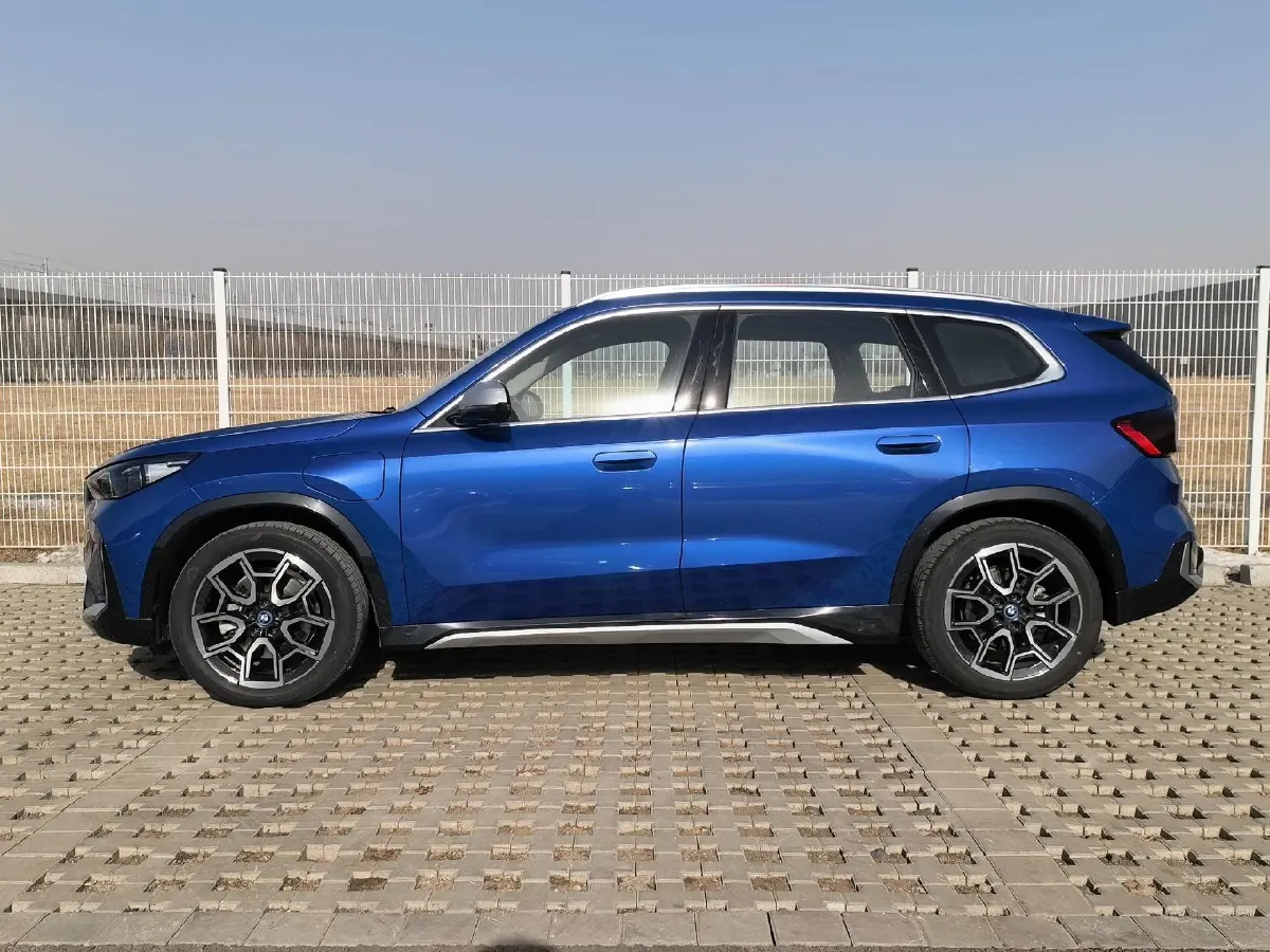 2023 BMW iX1 BEV 66.45KWH,autocango,china used car exporter,china ev exporter,chinese used car exporter,chinese used ev exporter