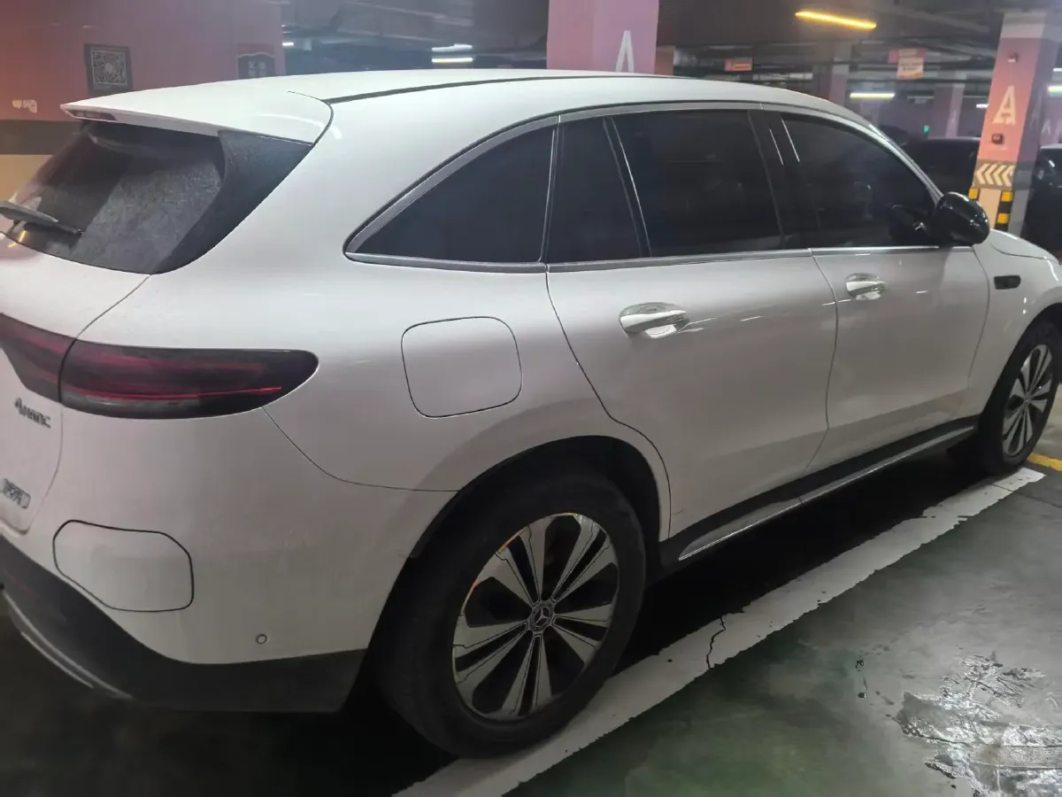 2022 Mercedes-Benz EQC Class BEV 79.2KWH,autocango,china used car exporter,china ev exporter,chinese used car exporter,chinese used ev exporter