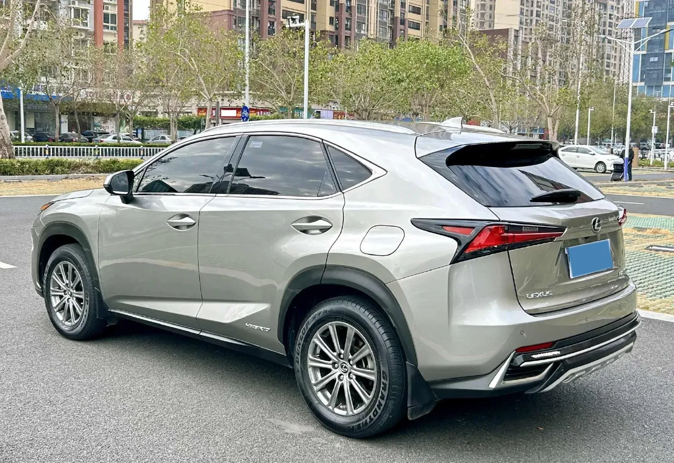 2015 Lexus NX 2.5L 155HP L4 E-CVT Hybrid,autocango,china used car exporter,china ev exporter,chinese used car exporter,chinese used ev exporter