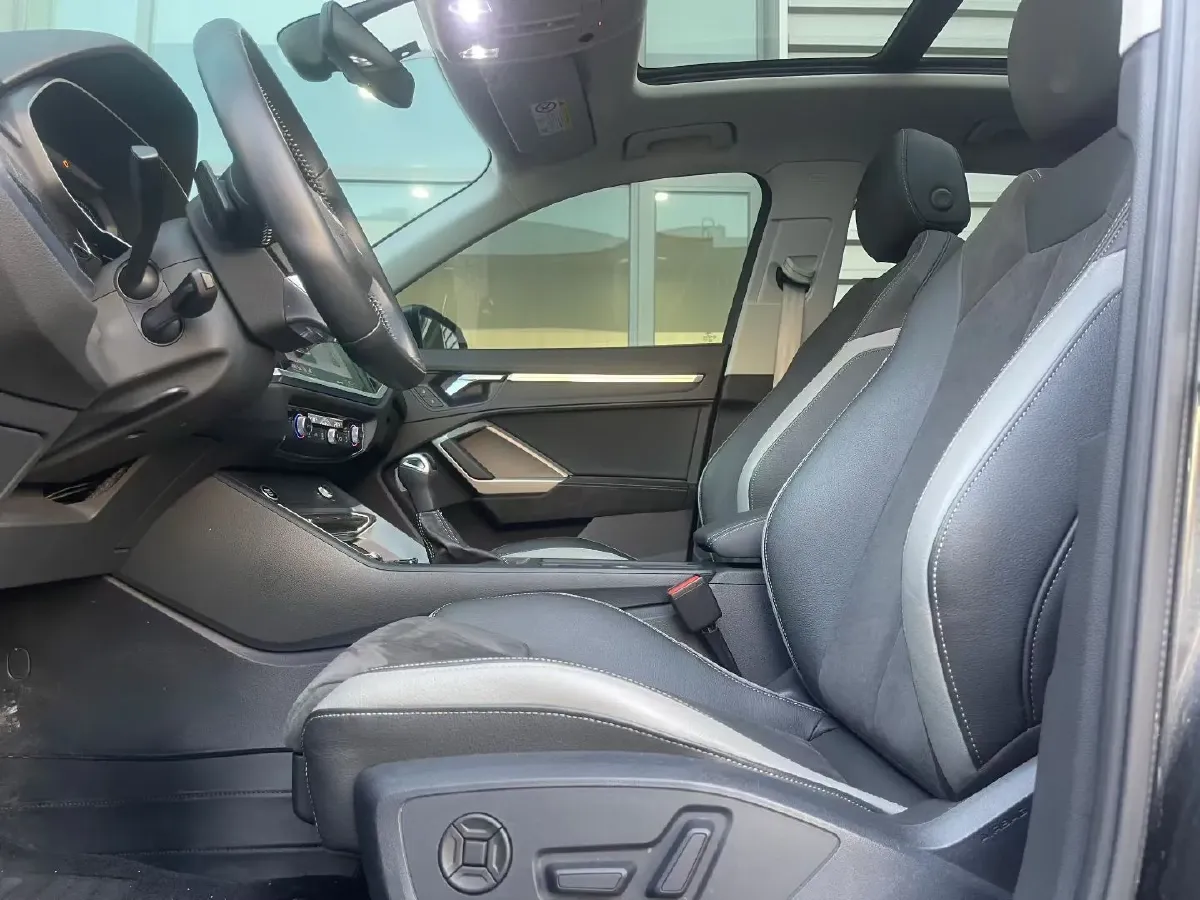 2021 Audi Q3 1.4T 150HP L4 7DCT,autocango,china used car exporter,china ev exporter,chinese used car exporter,chinese used ev exporter