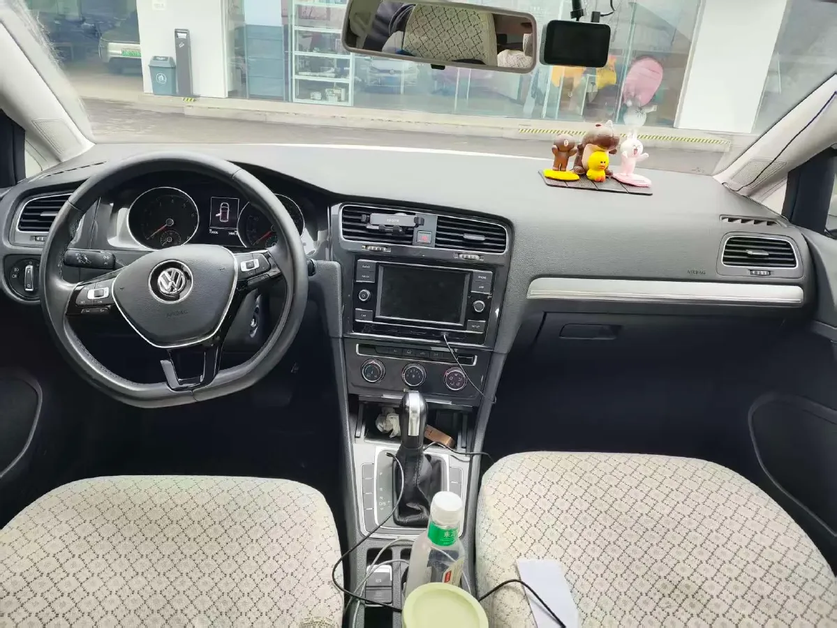2018 Volkswagen Golf 1.6L 110HP L4 6AT,autocango,china used car exporter,china ev exporter,chinese used car exporter,chinese used ev exporter