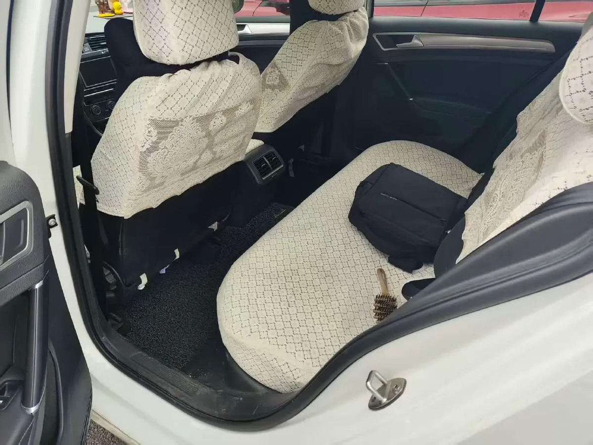 2018 Volkswagen Golf 1.6L 110HP L4 6AT,autocango,china used car exporter,china ev exporter,chinese used car exporter,chinese used ev exporter