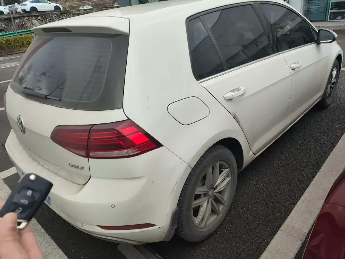 2018 Volkswagen Golf 1.6L 110HP L4 6AT,autocango,china used car exporter,china ev exporter,chinese used car exporter,chinese used ev exporter