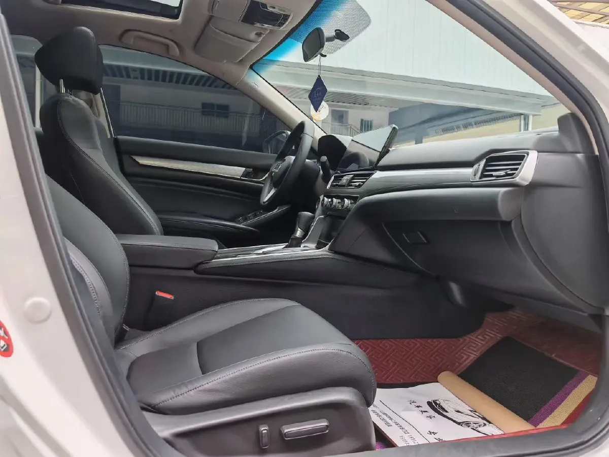 2022 Honda Accord 1.5T 194HP L4 CVT,autocango,china used car exporter,china ev exporter,chinese used car exporter,chinese used ev exporter
