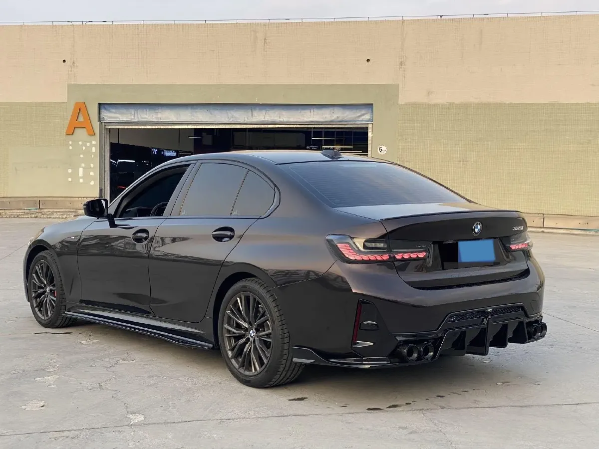 2024 BMW 3 Series 2.0T 184HP L4 8AT,autocango,china used car exporter,china ev exporter,chinese used car exporter,chinese used ev exporter