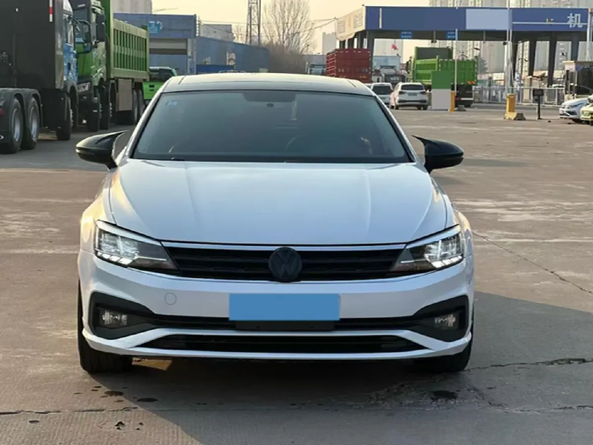 2019 Volkswagen T-Cross 1.4T 150HP L4 7DCT,autocango,china used car exporter,china ev exporter,chinese used car exporter,chinese used ev exporter