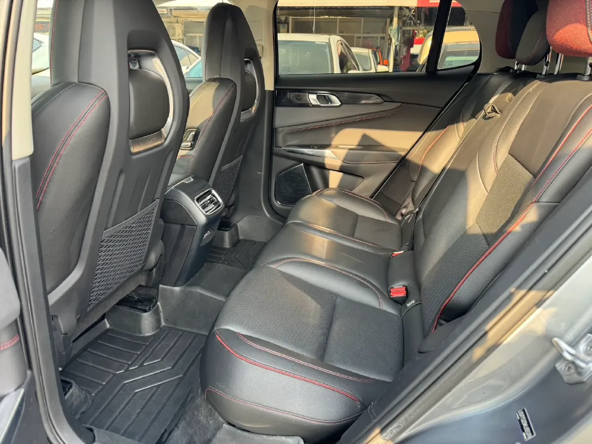 2019 LYNK&CO 01 2.0T 190HP L4 6AT,autocango,china used car exporter,china ev exporter,chinese used car exporter,chinese used ev exporter