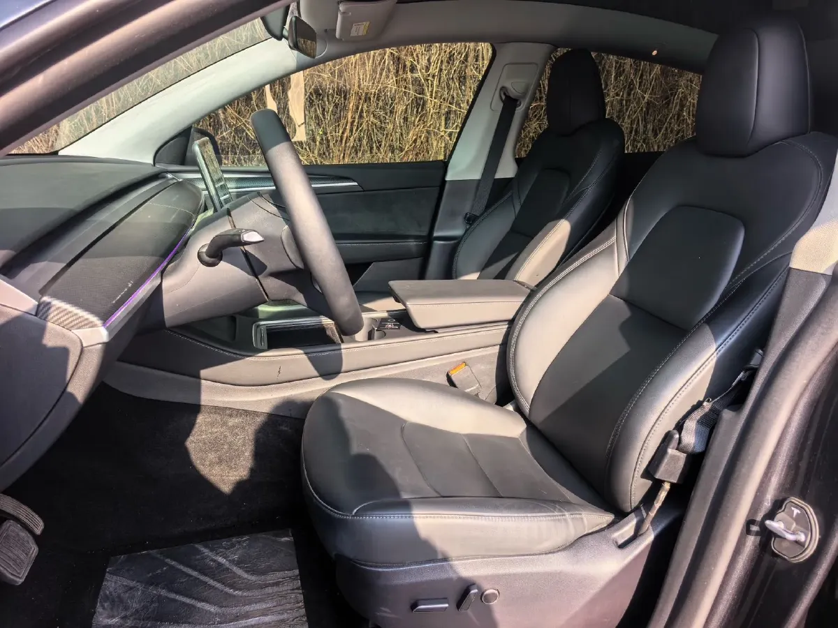 2024 Iveco OuSheng BEV 77.28KWH,autocango,china used car exporter,china ev exporter,chinese used car exporter,chinese used ev exporter