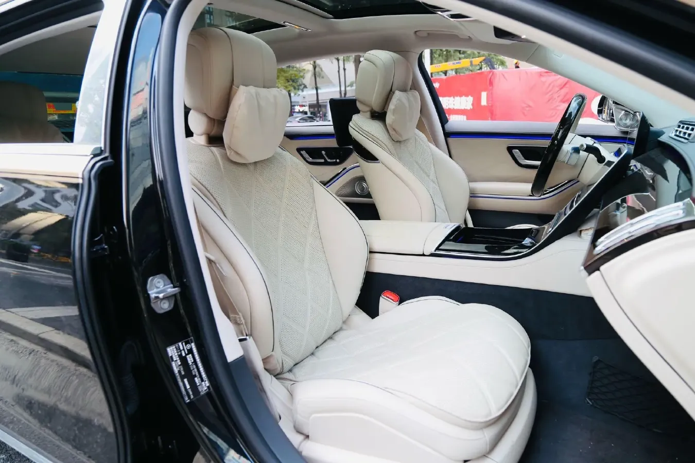 2021 Mercedes-Benz Maybach S Class 3.0T 367HP L6 9AT,autocango,china used car exporter,china ev exporter,chinese used car exporter,chinese used ev exporter