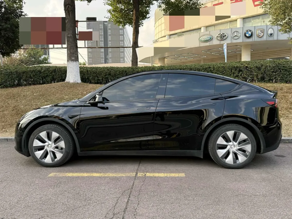 2022 Tesla Model Y BEV 60KWH,autocango,china used car exporter,china ev exporter,chinese used car exporter,chinese used ev exporter