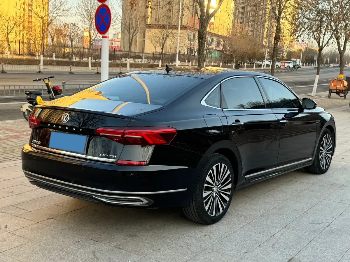 2019 Volvo V40 1.5T 152HP L4 6AT,autocango,china used car exporter,china ev exporter,chinese used car exporter,chinese used ev exporter