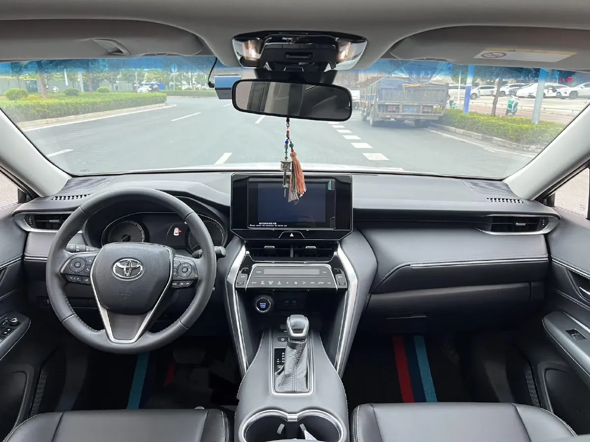 2022 Toyota Harrier 2.0L 171HP L4 CVT,autocango,china used car exporter,china ev exporter,chinese used car exporter,chinese used ev exporter