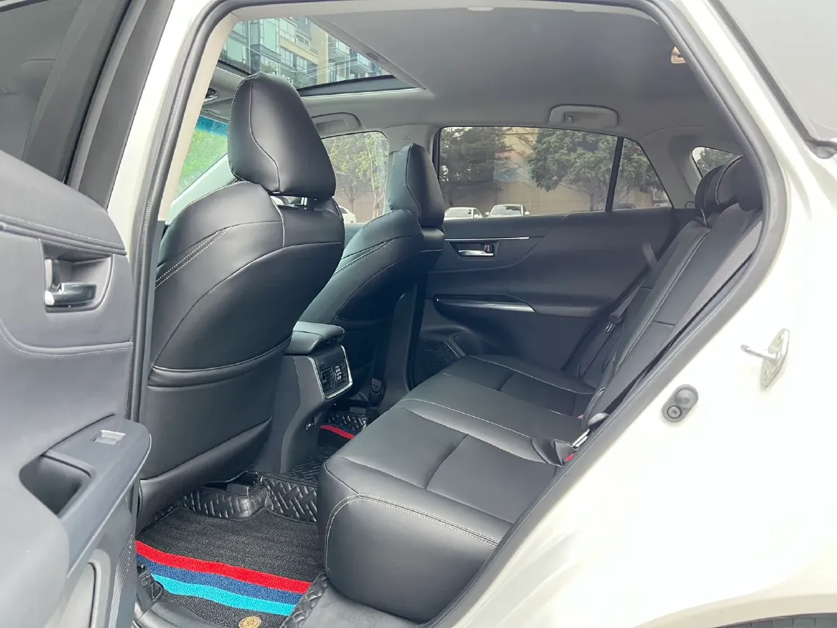 2022 Toyota Harrier 2.0L 171HP L4 CVT,autocango,china used car exporter,china ev exporter,chinese used car exporter,chinese used ev exporter