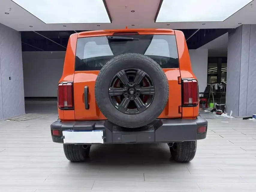 2021 Tank 300 2.0T 227HP L4 8AT,autocango,china used car exporter,china ev exporter,chinese used car exporter,chinese used ev exporter