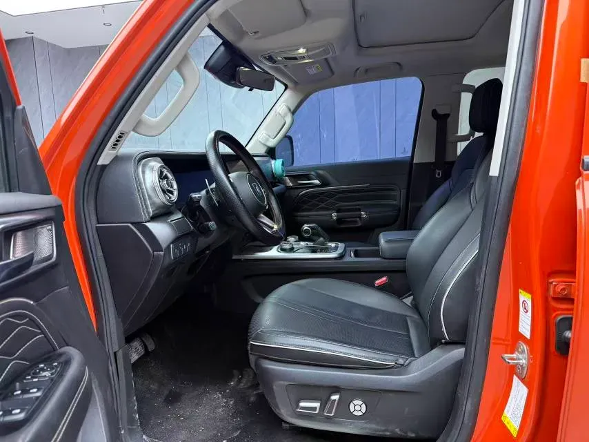 2021 Tank 300 2.0T 227HP L4 8AT,autocango,china used car exporter,china ev exporter,chinese used car exporter,chinese used ev exporter