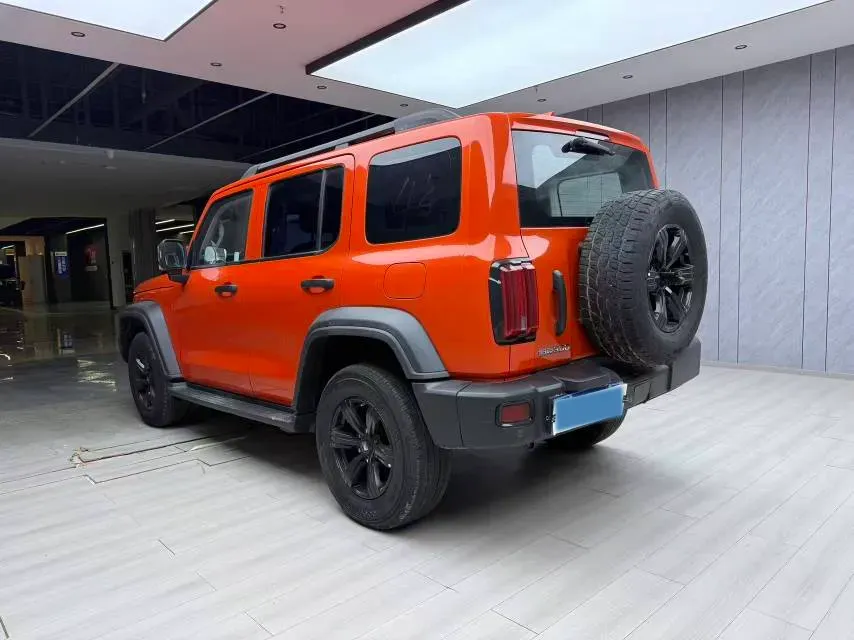 2021 Tank 300 2.0T 227HP L4 8AT,autocango,china used car exporter,china ev exporter,chinese used car exporter,chinese used ev exporter