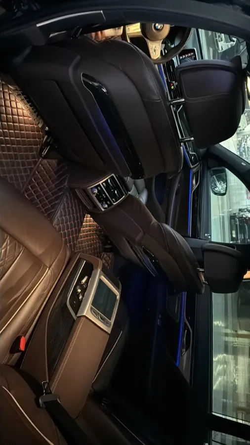 2019 BMW 7 Series 2.0T 265HP L4 8AT,autocango,china used car exporter,china ev exporter,chinese used car exporter,chinese used ev exporter