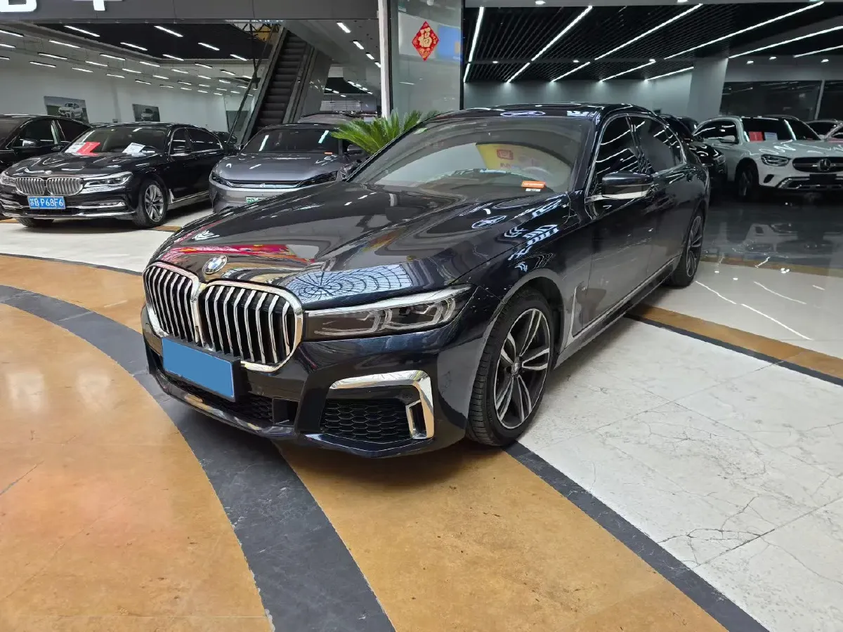 2019 BMW 7 Series 2.0T 265HP L4 8AT,autocango,china used car exporter,china ev exporter,chinese used car exporter,chinese used ev exporter