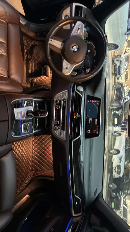 2019 BMW 7 Series 2.0T 265HP L4 8AT,autocango,china used car exporter,china ev exporter,chinese used car exporter,chinese used ev exporter