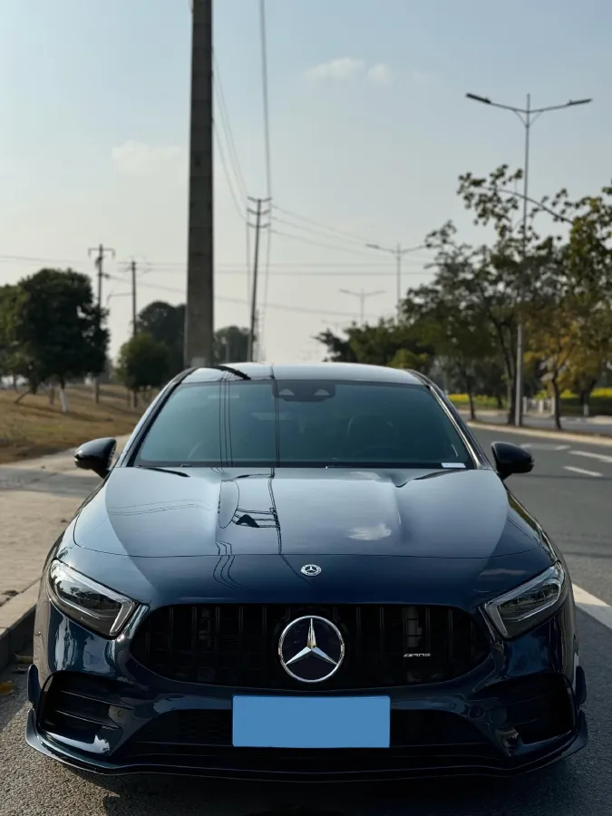 2019 Mercedes-Benz A AMG 2.0T 306HP L4 7DCT,autocango,china used car exporter,china ev exporter,chinese used car exporter,chinese used ev exporter