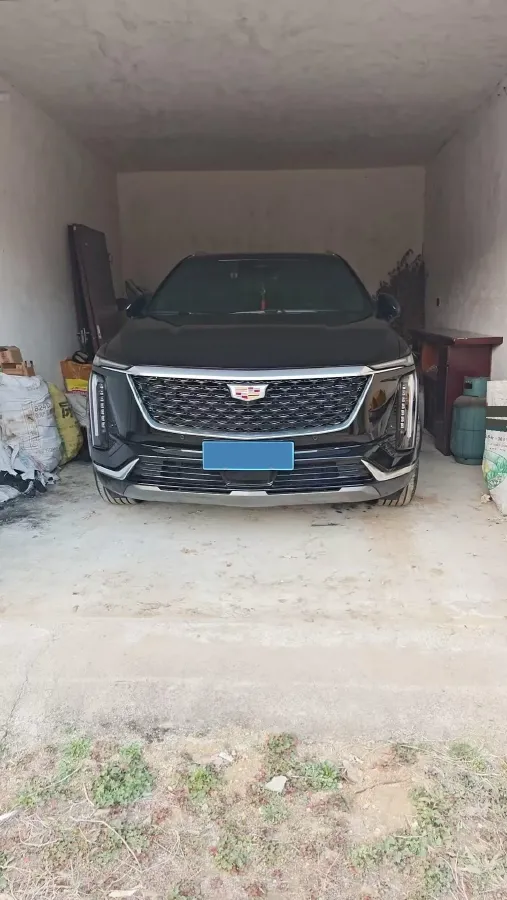 2026 Cadillac XT5 2.0T 237HP L4 9AT,autocango,china used car exporter,china ev exporter,chinese used car exporter,chinese used ev exporter