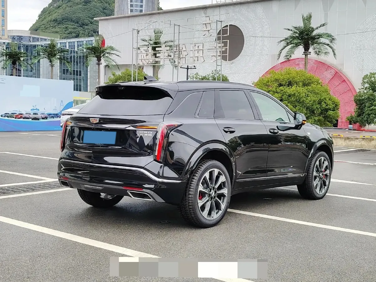 2026 Cadillac XT5 2.0T 237HP L4 9AT,autocango,china used car exporter,china ev exporter,chinese used car exporter,chinese used ev exporter