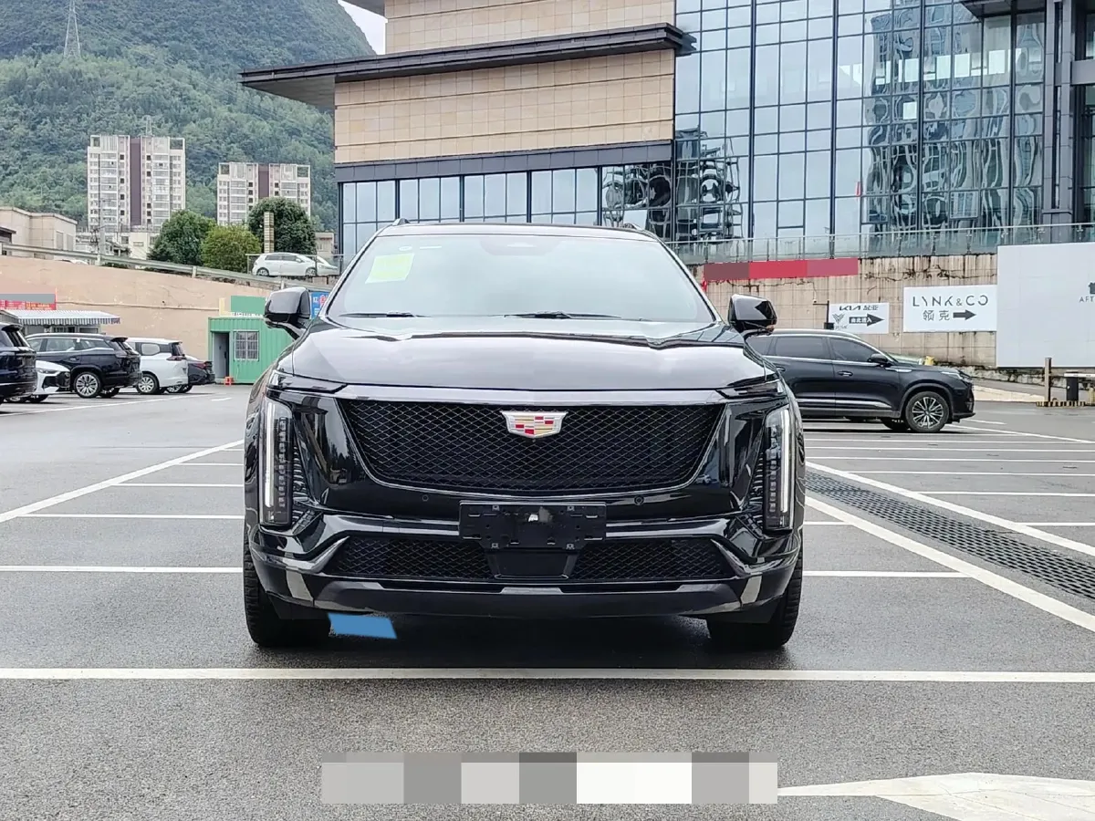 2026 Cadillac XT5 2.0T 237HP L4 9AT,autocango,china used car exporter,china ev exporter,chinese used car exporter,chinese used ev exporter