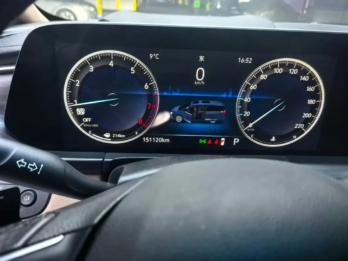 2021 Buick GL8 2.0T 237HP L4 9AT,autocango,china used car exporter,china ev exporter,chinese used car exporter,chinese used ev exporter