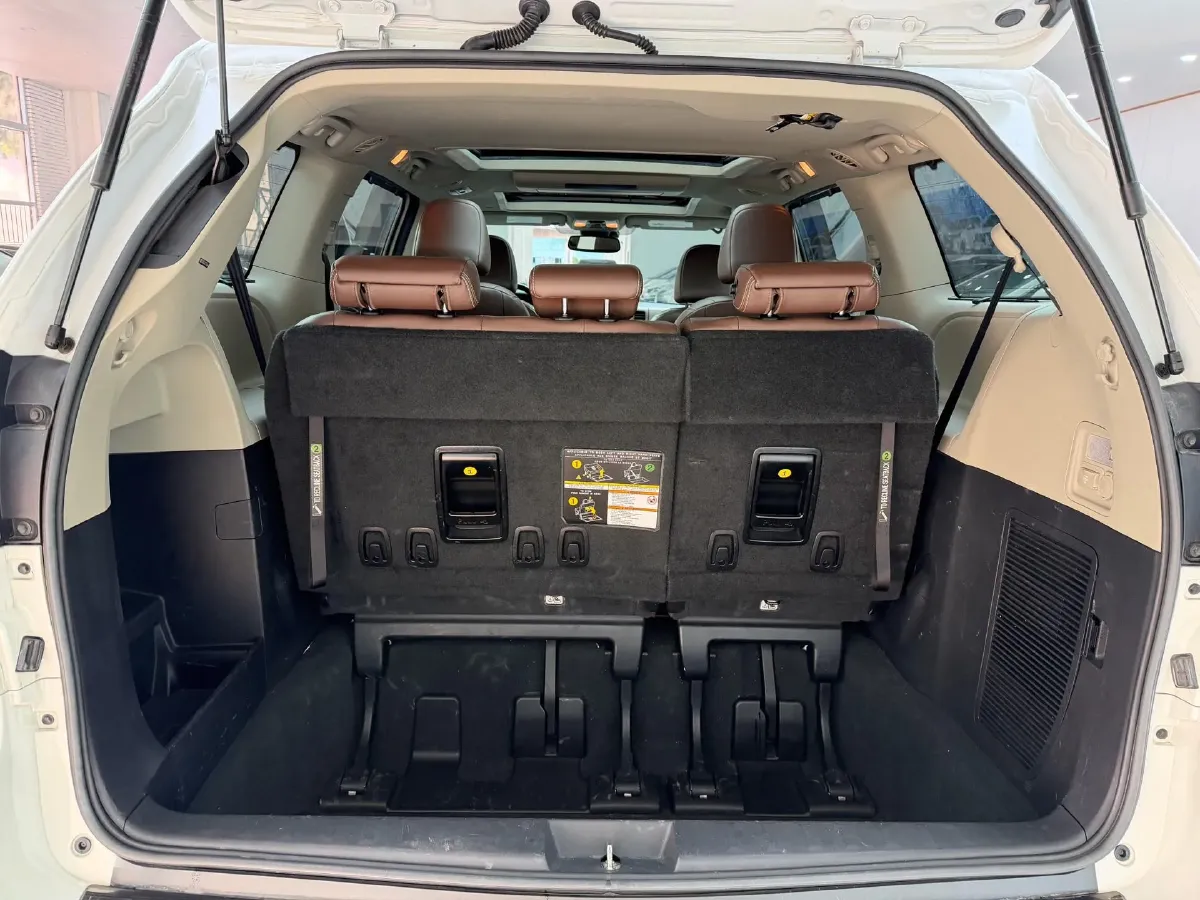 2019 Toyota Avalon 2.0L 178HP L4 CVT,autocango,china used car exporter,china ev exporter,chinese used car exporter,chinese used ev exporter