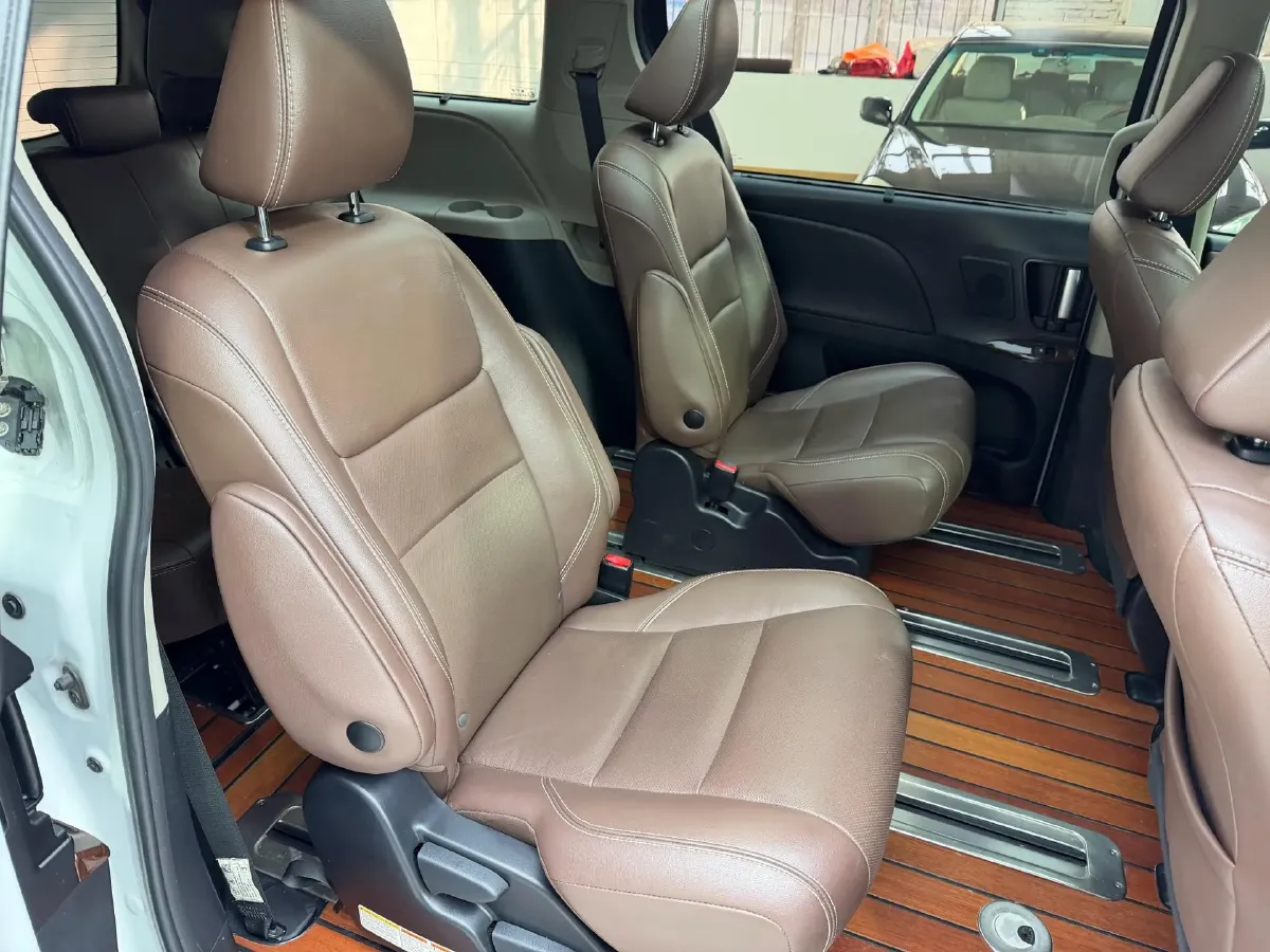 2019 Toyota Avalon 2.0L 178HP L4 CVT,autocango,china used car exporter,china ev exporter,chinese used car exporter,chinese used ev exporter